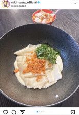 みきママ、“つるとんたん風”明太クリームうどんが簡単＆おいしそう！ひもかわうどんをアレンジ「おいしそう」