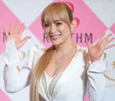 浜崎あゆみ、羽田空港の事故受けファンに呼びかけ「いつものようなお見送り・お出迎えを控えて」