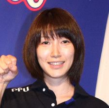 「厄年年女二人で川崎大師へ」３５歳・狩野舞子さん、厄よけ参拝でおちゃめな加工ショット公開