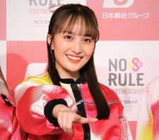 ももクロ百田夏菜子、結婚発表後初めて４人揃って公の場も結婚語らず　左手薬指には指輪なし