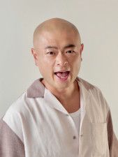 あばれる君、初エッセイ発売　芸人妻への思い吐露「なぜ僕と付き合ってくれたのか」