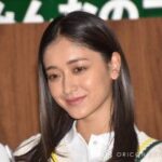 みちょぱ、ミニスカのゴルフウェアから美脚　ノブコブ吉村との“ビジネスカップル”を拒否