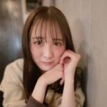 大友花恋、“カフェデート風”プライベート全開ショットに反響「宇宙一美しい」「大人おしゃれですね」