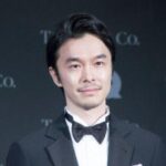 長谷川博己、背中で語る後ろ姿に「素敵」「何故そんなにかっこいいの」の声＜アンチヒーロー＞