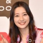 足立梨花、ニキビ公開でファン衝撃「それでもかわいい」「まあまあなサイズ」