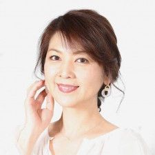 飯島直子５６歳の姿にネット衝撃「マジか」「なんで…」「ホンマ？」カップルのような２ショット