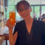 元「魔性の女」葉月里緒奈４８歳「老眼鏡はじめました」オシャレな姿に騒然「マジですか？」「お似合い」