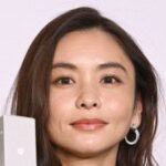 45歳の滝沢眞規子、『映え写真に成功』エーゲ海での水着ショット反響 「３人お子さんがいるなんて思えない」「スタイル良すぎ」