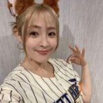 大沢あかね、きつねダンス披露　日本ハム創立５０周年で始球式「記念すべき日に光栄でした！！」