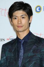 都知事選で悪用された三浦春馬さんの死を巡る陰謀論　「つばさの党」黒川氏も“関与”の過去